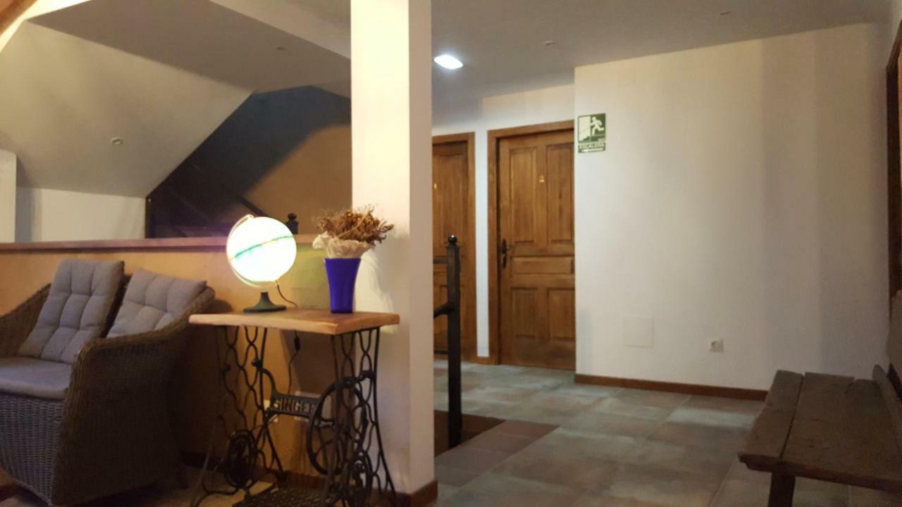 La Posada del Druida Foncebadon Exterior foto